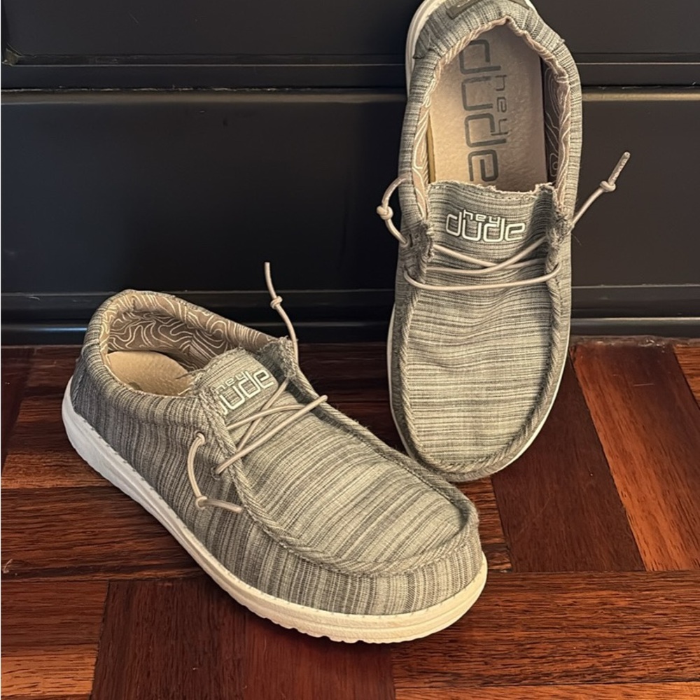 Hey Dude Wally Youth Slip-On Shoes in Linen Stone Gray